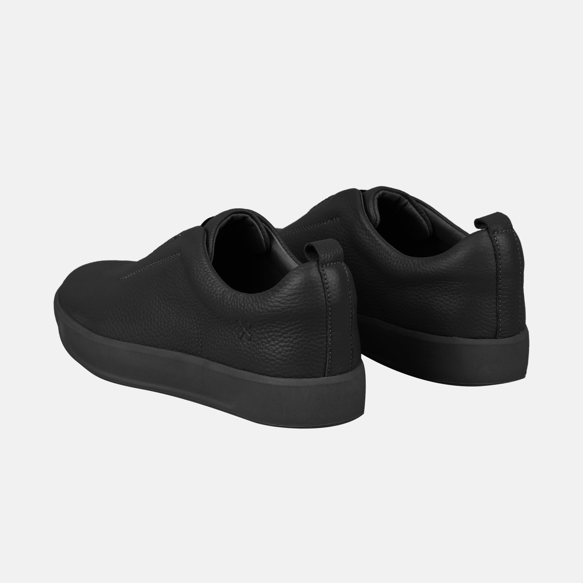 Women's sneakers Mangusta in black
