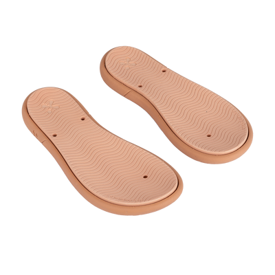 Women's Slippers Escape Footbed in Coral
