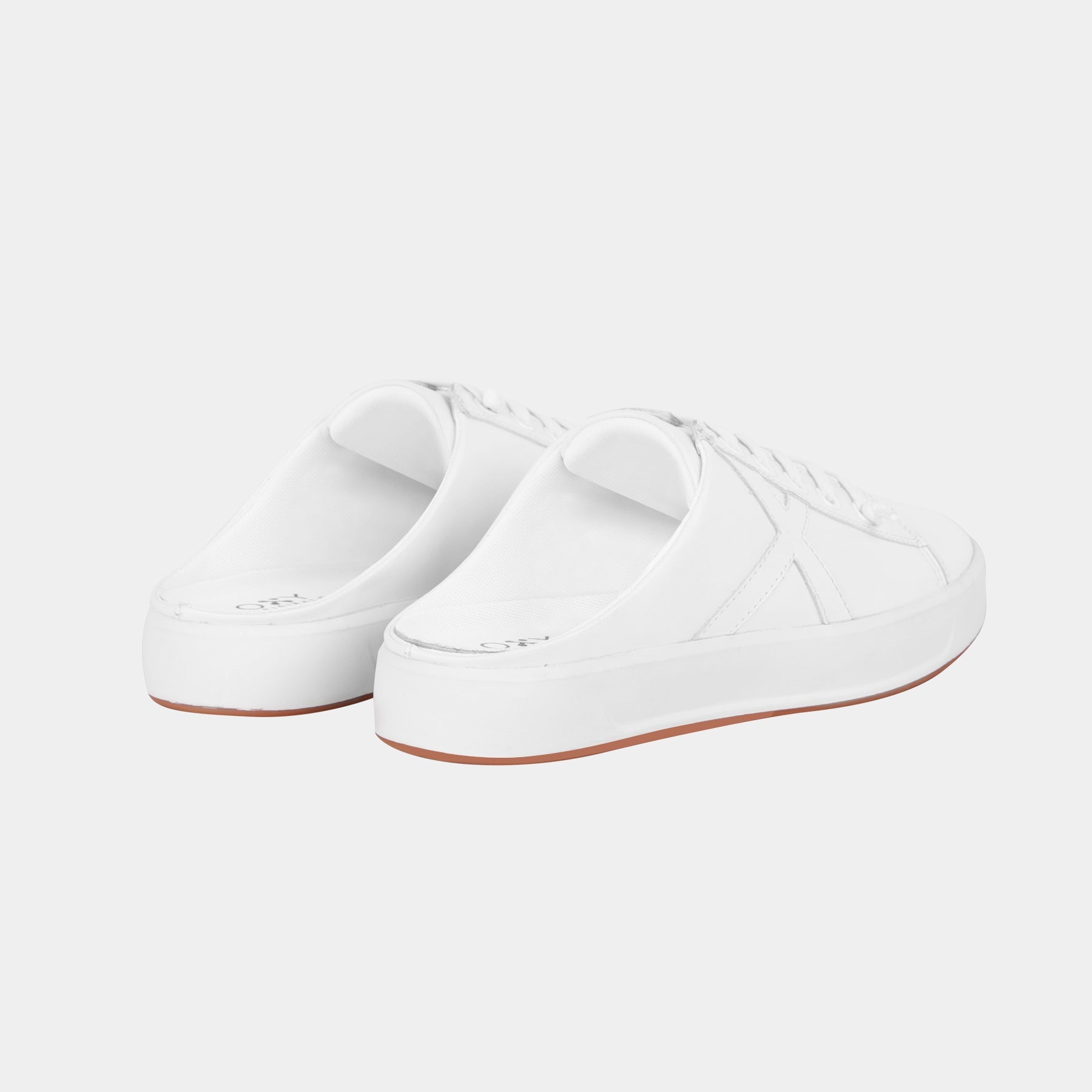 Women's slip-ons Targa in white